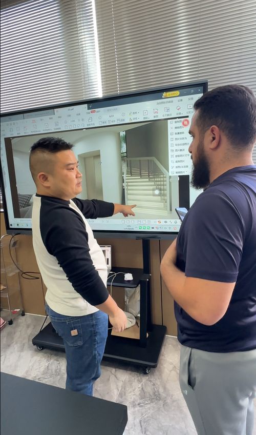 Client visit to the Relvano aluminium windows and doors factory